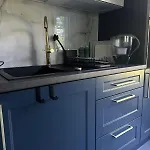 Daisy Apartment